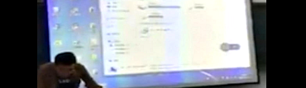 Profesor je slučajno na kompjuteru pustio po*no film pred punom učionicom učenika. Evo kako su reagovali...